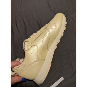 Reebok leather sneakers